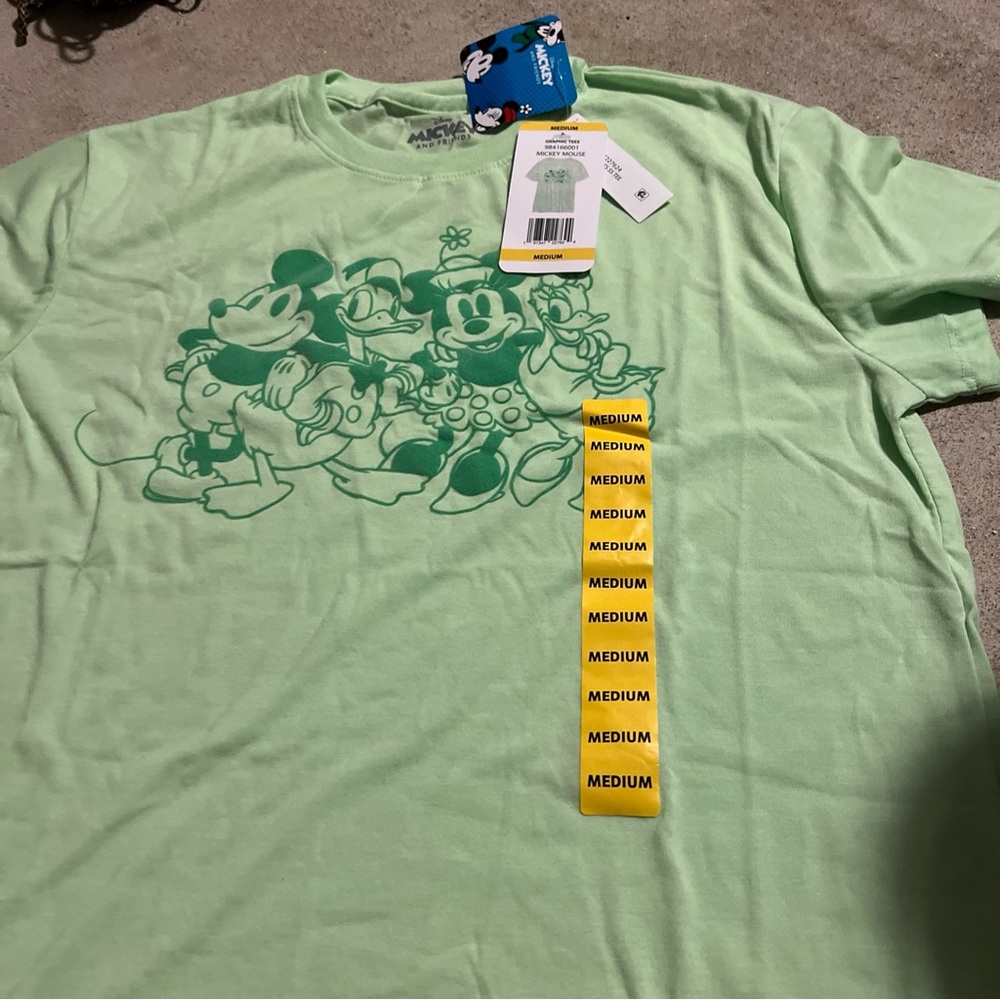 Disney Women's Licensed Mickey & Friends Graphic Short Sleeve T-Shirt M  green